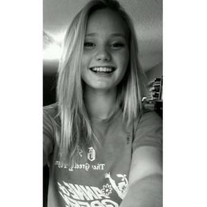 Meet your Posher, Michaela